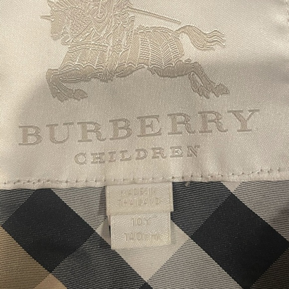 Burberry Jacket - Picture 4 of 9